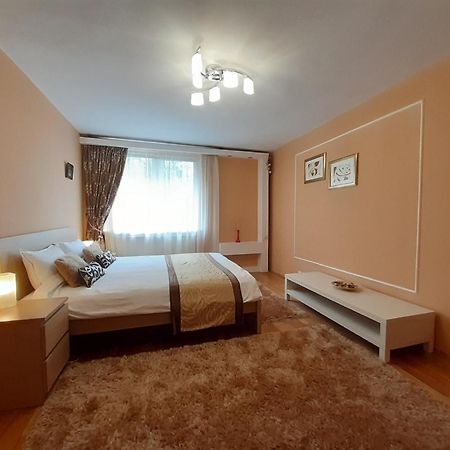 Apartament Central Piatra Neamţ Eksteriør billede