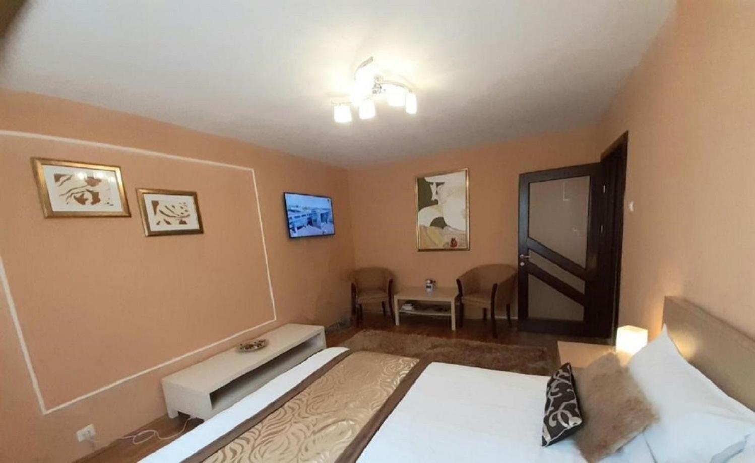Apartament Central Piatra Neamţ Eksteriør billede